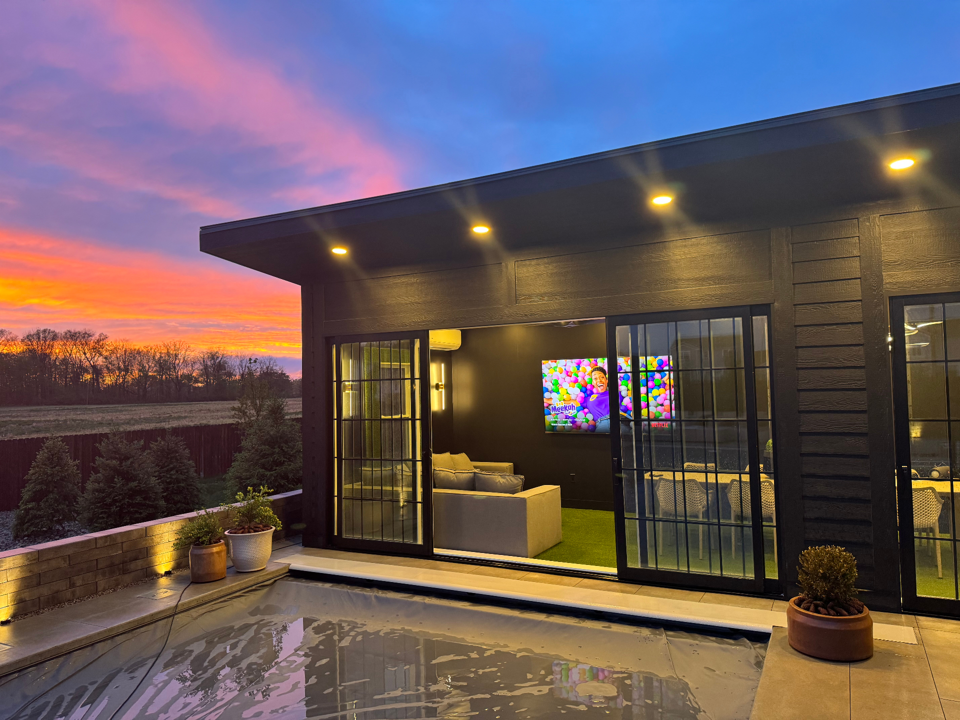 Pool Houses & Outdoor Structures